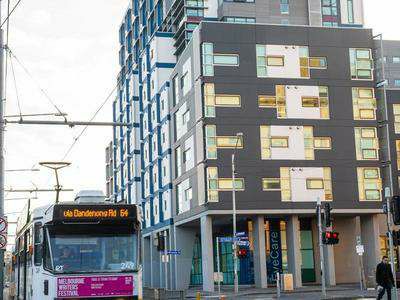 Thumbnail ofcollege-square-on-swanston-swanston-street-with-tram-3-standard.jpg