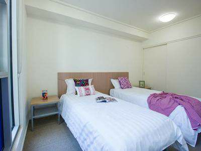 Thumbnail ofcollegesquare-on-swanston-1bedroomapartment-twinshare-bedroom-standard.jpg